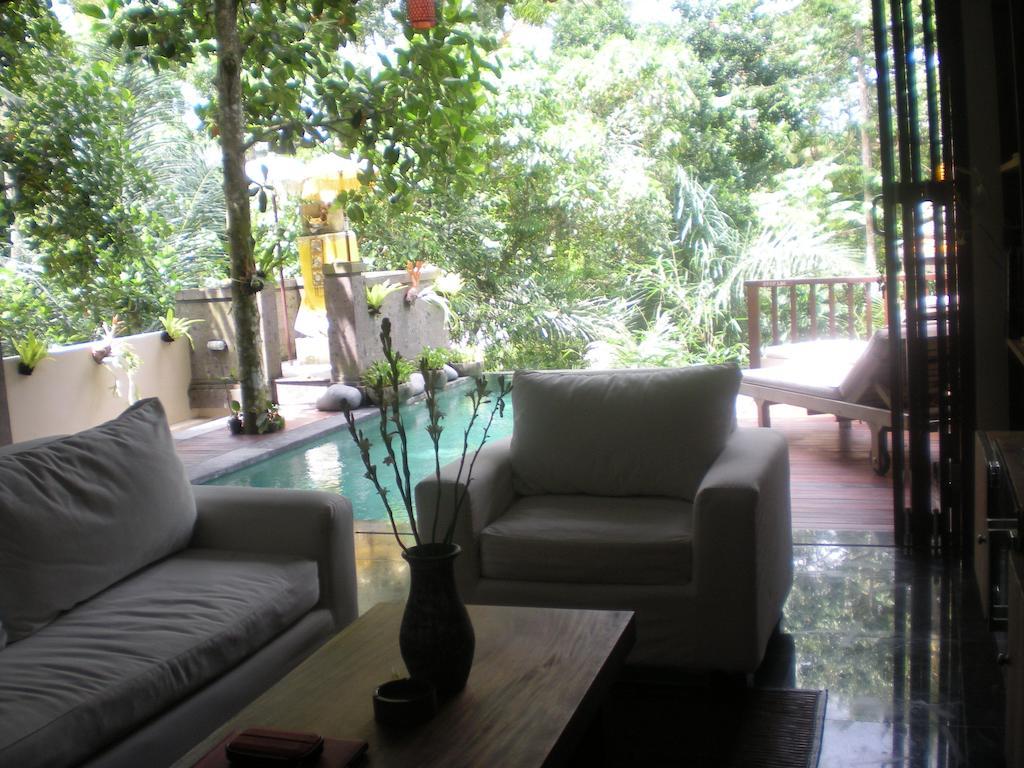 Harum Sari Ubud Private Villa ภายนอก รูปภาพ