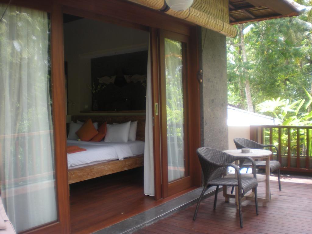 Harum Sari Ubud Private Villa ภายนอก รูปภาพ