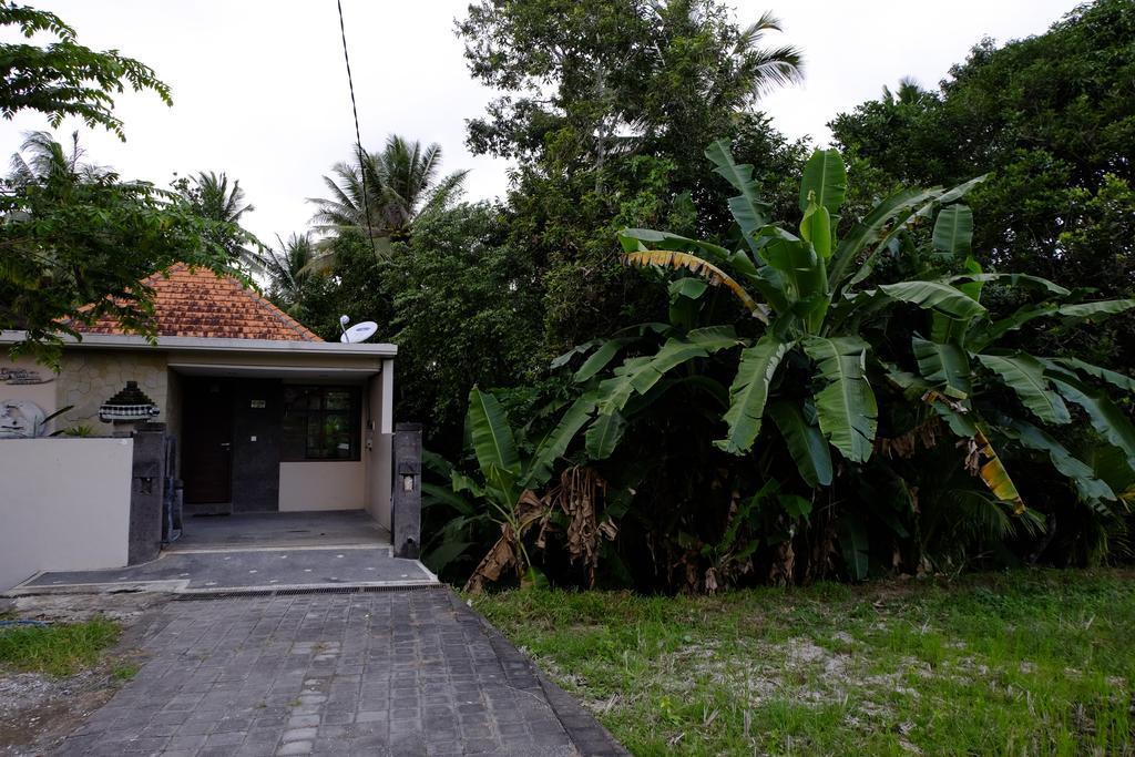 Harum Sari Ubud Private Villa ภายนอก รูปภาพ